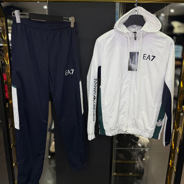 EA7 - V2 Tracksuit